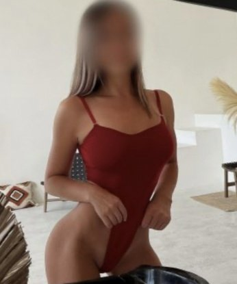 Анкета проститутки Ярослава - Фото 1, Акуша, 30 лет, №9048